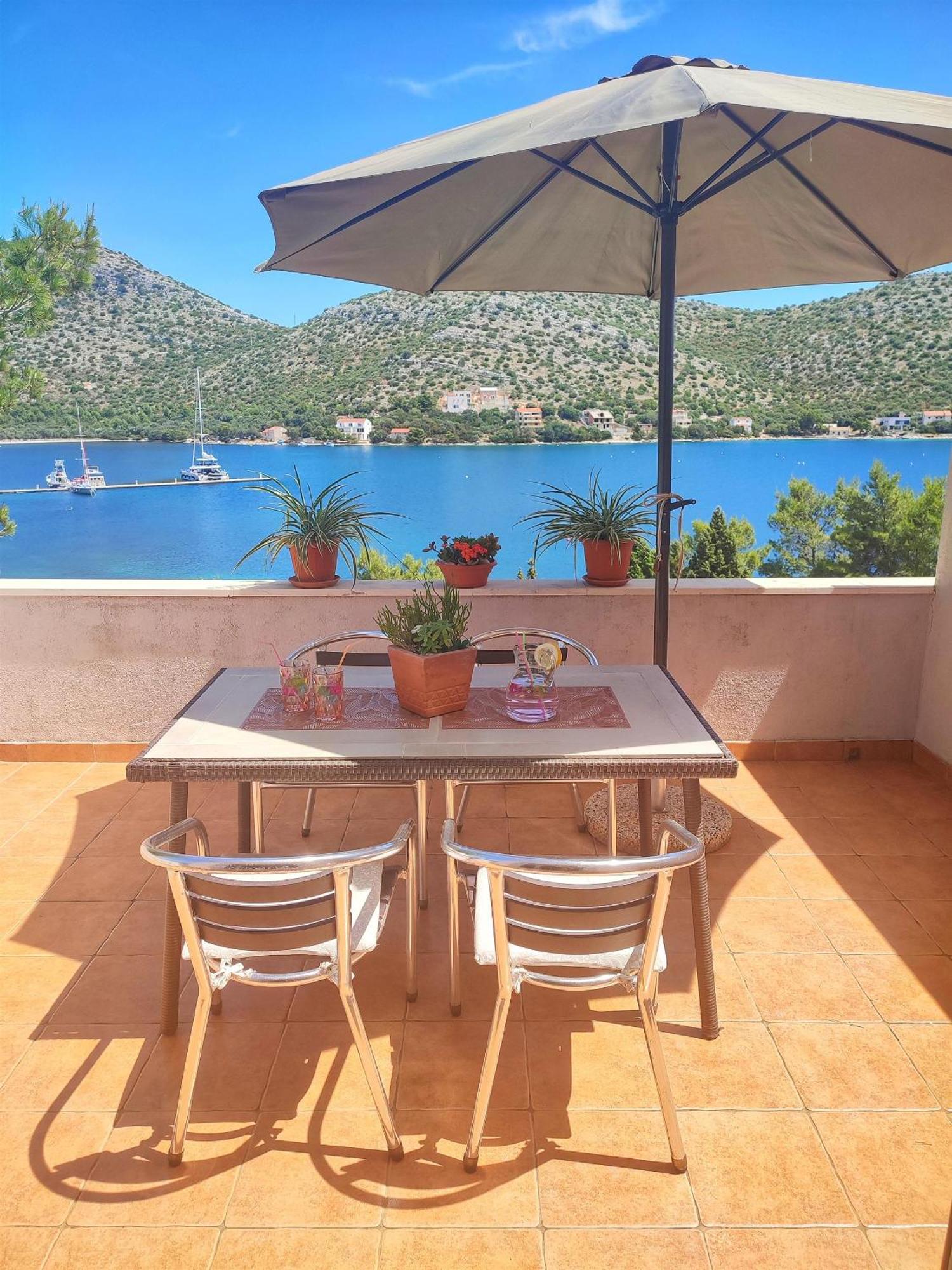 Apartments Vesna Lastovo Eksteriør bilde
